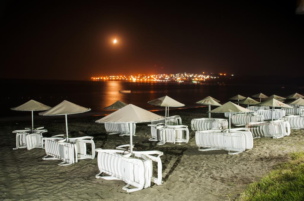 Mali Beach Aparthotel Siğacık Esterno foto