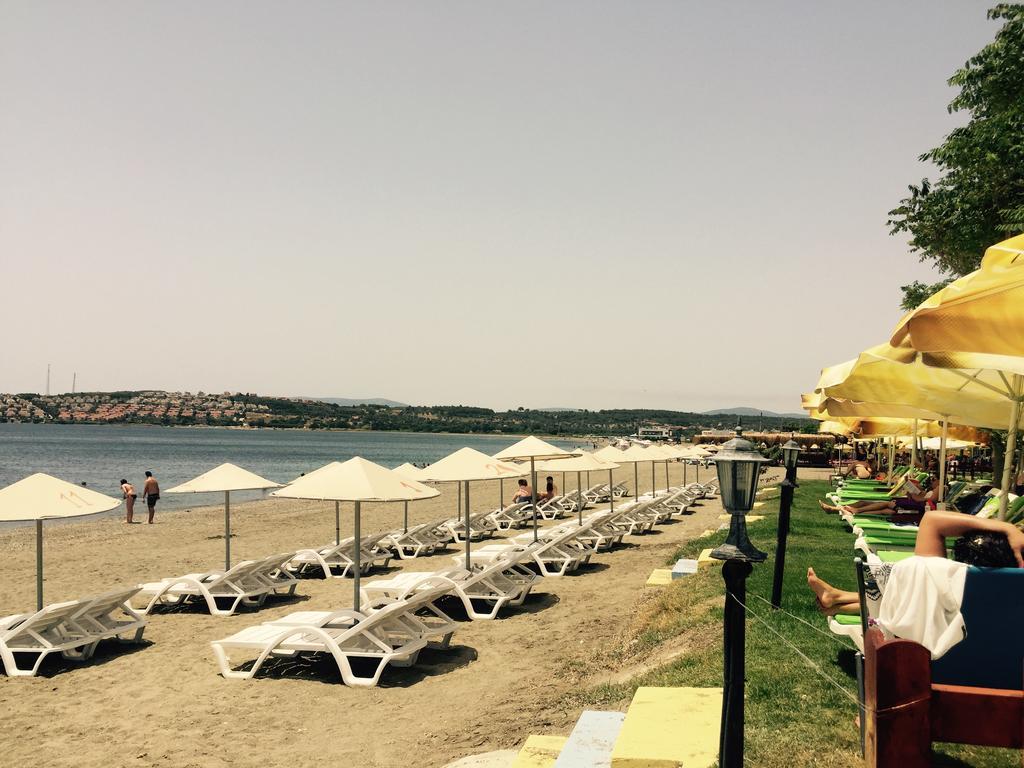 Mali Beach Aparthotel Siğacık Esterno foto